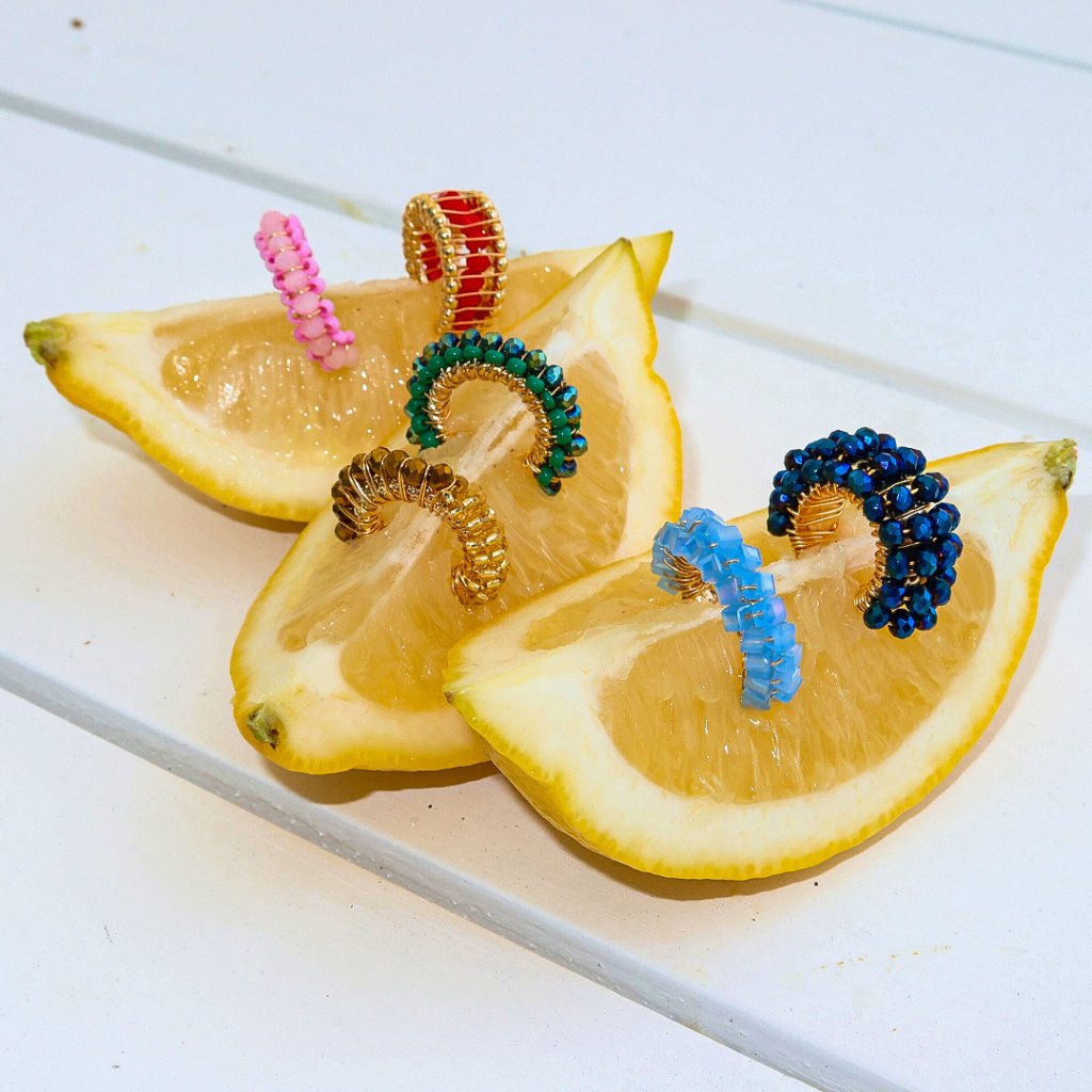 gold-filled_ear_cuff_with_semiprecious_beads_on_lemon